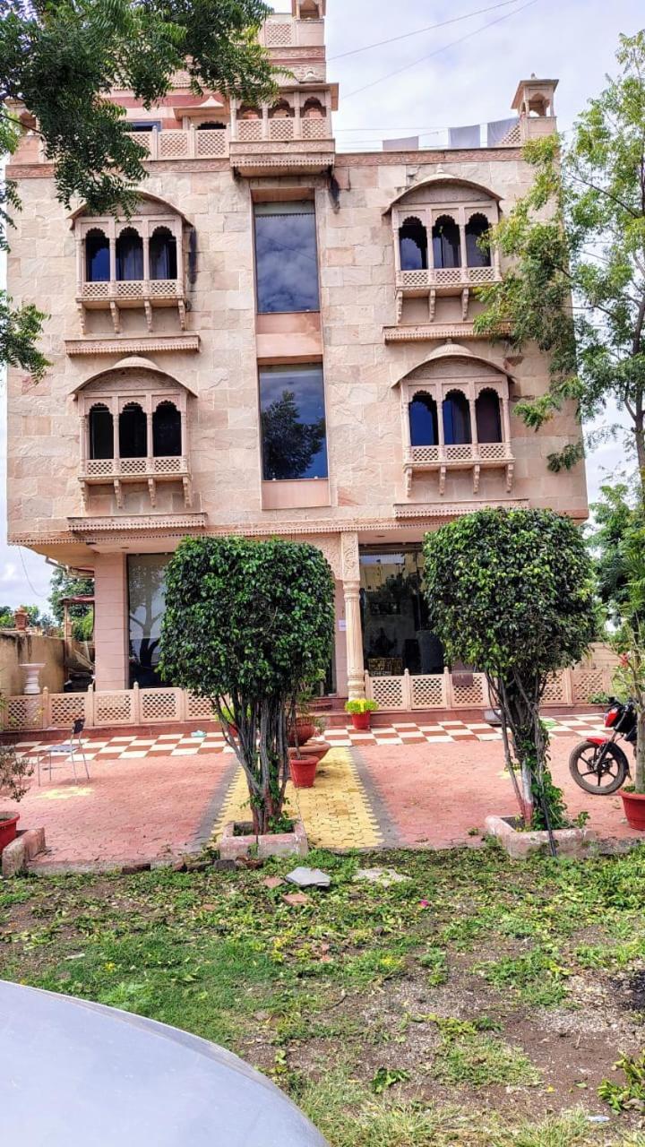 Hotel Sai Jharna Shirdi Exterior foto